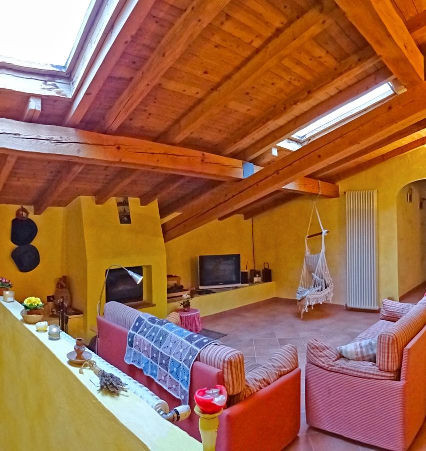 Rustico Colonna House By Gardadomusmea Lejlighed Vesio Eksteriør billede